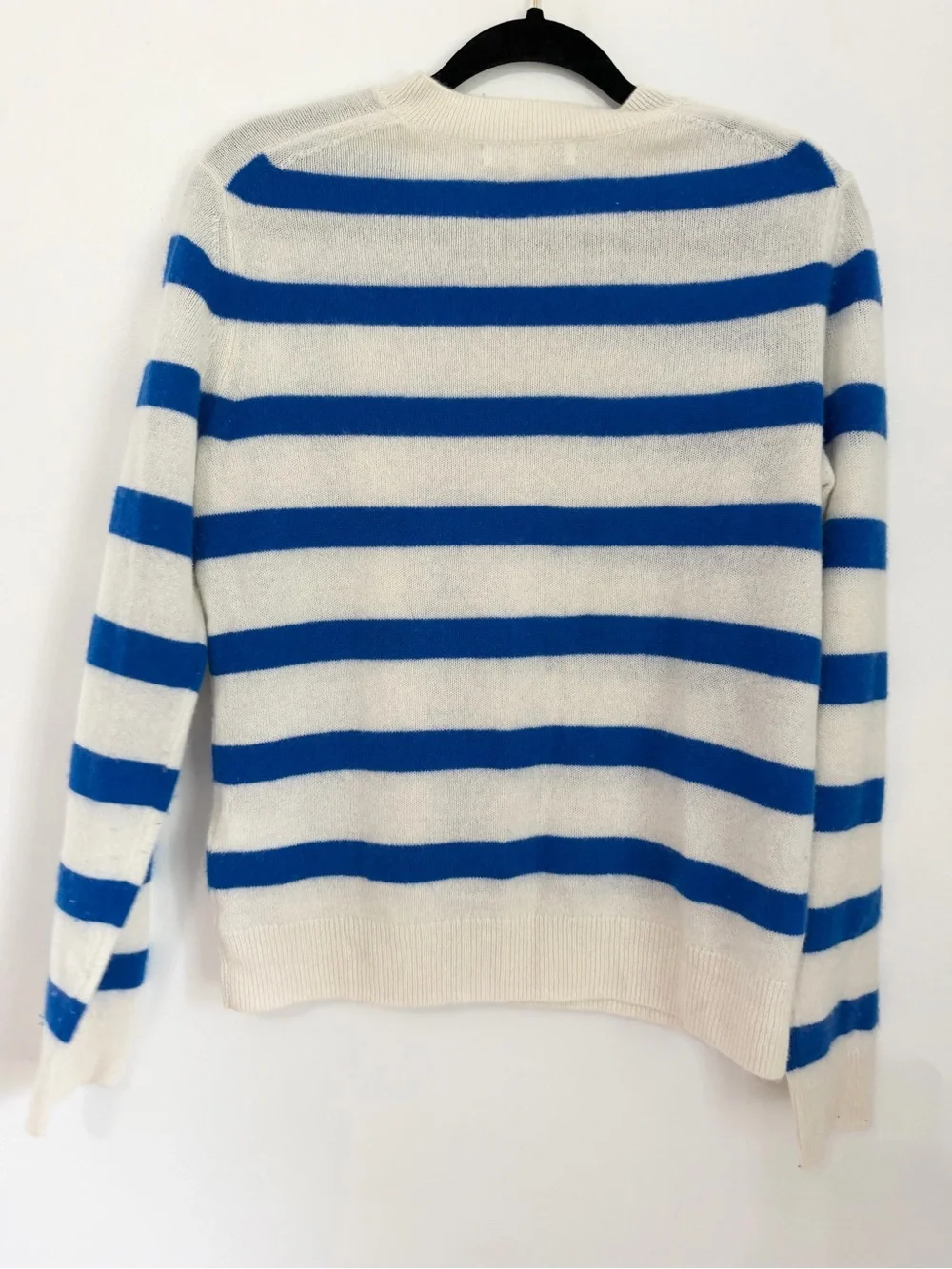 Banana Republic size small pullover stripes cashmere